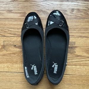 Puma Bixley Glamm Ballet Flats in Black.